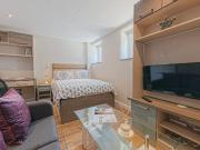Studio to rent