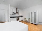 Studio to rent