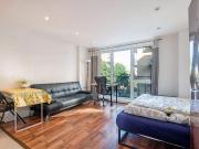 Studio to rent