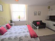 Studio to rent Studio to rent