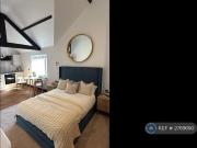 Studio to rent
