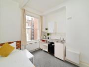 Studio to rent