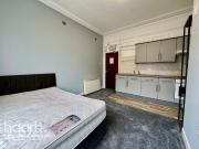 Studio to rent