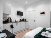 Studio to rent