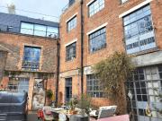 Studio to rent