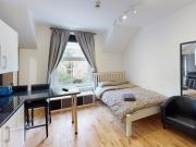 Studio to rent