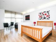Studio to rent