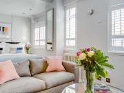 Studio to rent Studio to rent