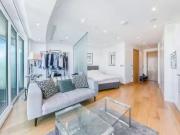 Studio to rent in Arena Tower, Canary Wharf, London E14