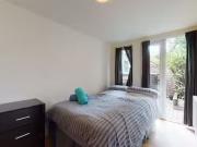 Studio to rent in Ash Grove, London NW2
