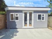 Studio to rent in Cliff Avenue, Westcliff on Sea, Essex,... Studio to rent in Cliff Avenue, Westcliff on Sea, Essex,...