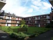 Studio to rent in Elizabeth House, Maidstone ME14