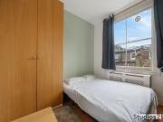 Studio to rent in Fairholme Road, London W14