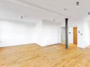Studio to rent in Goswell Road, Clerkenwell EC1V