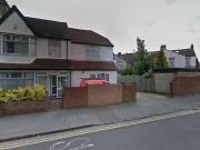Studio to rent in Lodge Road, West Croydon CR0