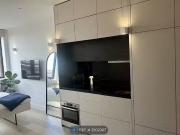 Studio to rent in Modern With Fast Link To London,...