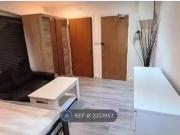 Studio to rent in New Southgate, London N11 Studio to rent in New Southgate, London N11