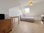 Studio to rent in Spring Grove Road, Hounslow TW3