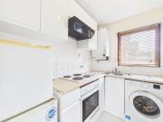 Studio to Rent in West Drayton Ryeland Close MAL220286