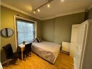 Studio To Rent Prince's Square, Notting Hill, London...