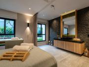 Studio totalmente mobiliado de 26 m2 na Liberdade em S....