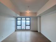 Studio Type Condo for Sale in Solstice Towers, Makati...