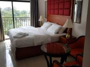 Studio Type Condominium Unit for Sale at Horizon Near Clark
