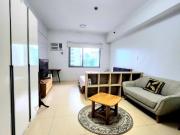 Studio unit for sale at infinity tower in bgc taguig...