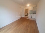 Studio Versailles 1 pièce 17 m2 Studio Versailles 1 pièce 17 m2