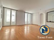 Studio VIDE avec cuisine aménagée et équipée TIEMO...