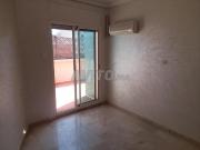 Studio vide ch sal terse à louer Mers sultan