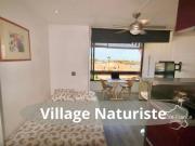 STUDIO VUE PORT ET MER VILLAGE NATURISTE