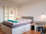 Studio Wohnung zur Miete in Charlottenburg, Berlin