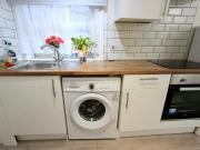 Studio Wood Green N22. Available TODAY