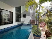 Stunning 1000 Yards Bungalow is Available For Rent DHA...