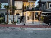 Stunning 10 Marla House In Lake City Meadows Phase 1...