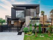 Stunning 10 Marla House On Hot Location With Full...