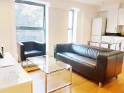 Stunning 1 bed modern flat just off Brick Lane !