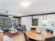 Stunning 2 bed and 2 bathroom, luxury apartment