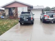 Stunning 2 bed basement unit in HMountain with 2 parking...
