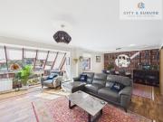 Stunning 2 Bed Quayside Duplex Apartment