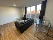 Stunning 2 Bedroom Apartment in St Pauls Square