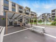 STUNNING 2 BEDROOM APARTMENT WITH RESORT STYLE...