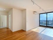 Stunning 2 Bedroom Designer Apartment at Royal Como for...