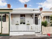 STUNNING 2 BEDROOM VICTORIAN, SIGNATURE RICHMOND STYLE