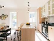 Stunning 2BR Apt w/garden, by the Avenida subway &...