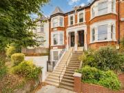Stunning 3 Bed, 2 Bath Garden Flat – Prime West Ha