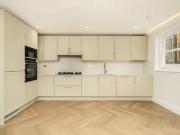 Stunning 3 Bed, 2 Bath Garden Flat – Prime West Ha