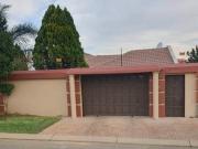 stunning 3 bedroom house available f.