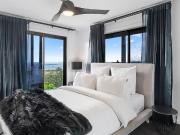 Stunning 3 Bedroom House with exceptional views